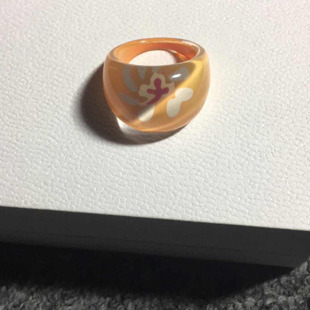 Ring - Picture 4 of 4